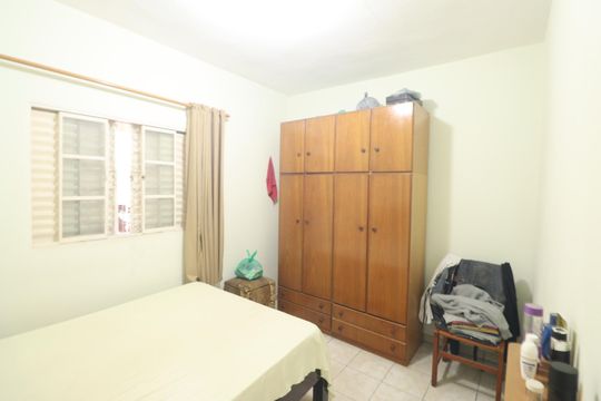 Quarto 1 de casa à venda com 1 quarto, 75m² em Parque Edu Chaves, São Paulo