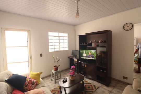 Casa à venda com 1 quarto, 75m² em Parque Edu Chaves, São Paulo