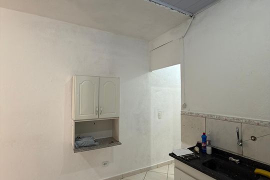 Cozinha de casa para alugar com 1 quarto, 60m² em Montanhão, São Bernardo do Campo