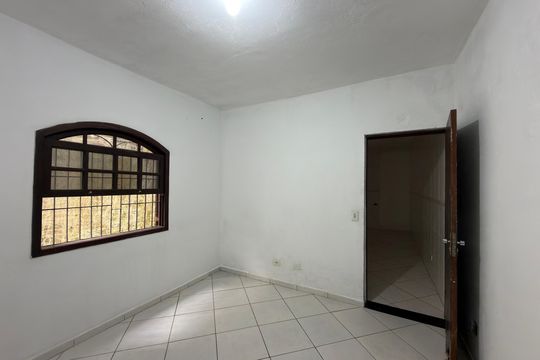 Quarto  de casa para alugar com 1 quarto, 60m² em Montanhão, São Bernardo do Campo