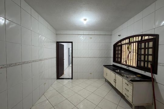 Sala/Cozinha de casa para alugar com 1 quarto, 60m² em Montanhão, São Bernardo do Campo