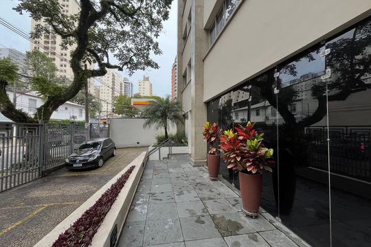 Hall de entrada de apartamento à venda com 1 quarto, 50m² em Vila Clementino, São Paulo