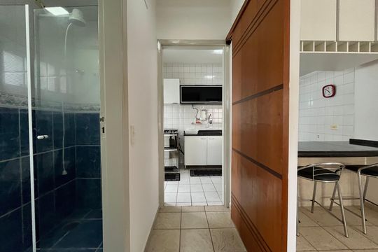 Corredor de apartamento à venda com 1 quarto, 50m² em Vila Clementino, São Paulo