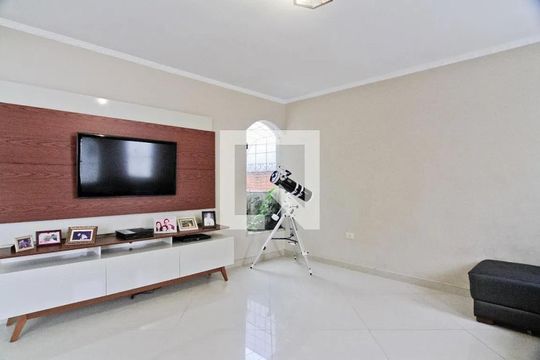 Casa à venda com 5 quartos, 280m² em Parque Sao Domingos, São Paulo