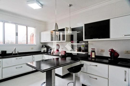 Cozinha de casa à venda com 5 quartos, 280m² em Parque Sao Domingos, São Paulo
