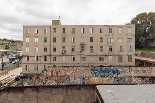 Vista de apartamento para alugar com 2 quartos, 50m² em Conjunto Habitacional Presidente Castelo Branco, Carapicuíba