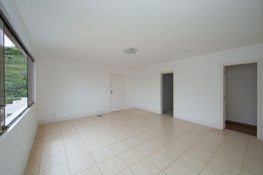 SALA de apartamento para alugar com 3 quartos, 100m² em Estoril, Belo Horizonte