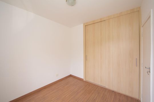 QUARTO2 de apartamento para alugar com 3 quartos, 100m² em Estoril, Belo Horizonte