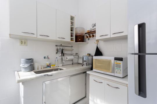 Cozinha de apartamento à venda com 3 quartos, 91m² em Barroca, Belo Horizonte