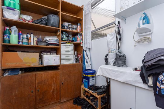 Quarto de serviço de apartamento à venda com 3 quartos, 91m² em Barroca, Belo Horizonte