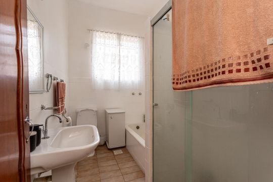 Banheiro de apartamento à venda com 3 quartos, 91m² em Barroca, Belo Horizonte