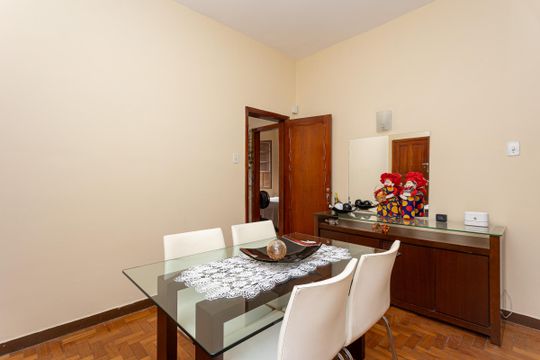 Apartamento à venda com 3 quartos, 91m² em Barroca, Belo Horizonte