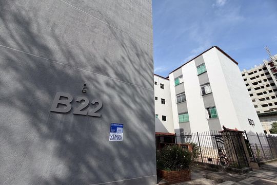 Apartamento à venda com 2 quartos, 65m² em Diamante, Contagem