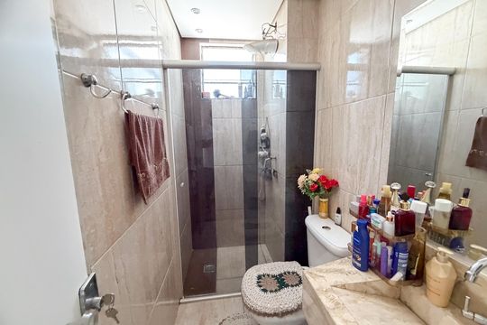 Apartamento à venda com 2 quartos, 65m² em Diamante, Contagem