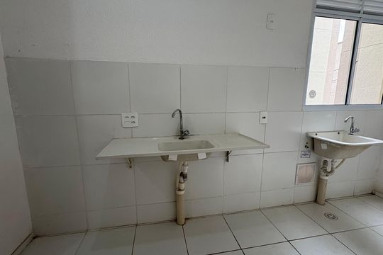 Apartamento à venda com 2 quartos, 43m² em Vargem Pequena, Rio de Janeiro
