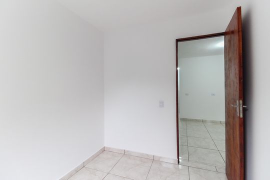 Quarto 1 de casa para alugar com 2 quartos, 40m² em Vila Curuçá Velha, São Paulo