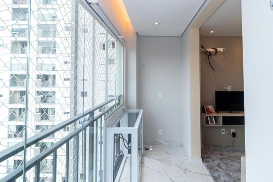 Varanda de apartamento à venda com 2 quartos, 46m² em Jardim Santo Antoninho, São Paulo