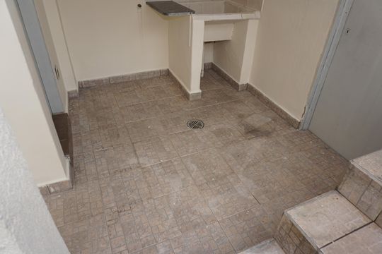 Lavanderia de casa para alugar com 1 quarto, 30m² em Jardim Irapiranga, Embu das Artes