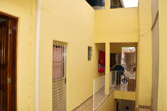Casa à venda com 3 quartos, 126m² em Jardim Rodolfo Pirani, São Paulo