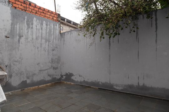Quintal de casa para alugar com 2 quartos, 125m² em Jardim Irene, Guarulhos