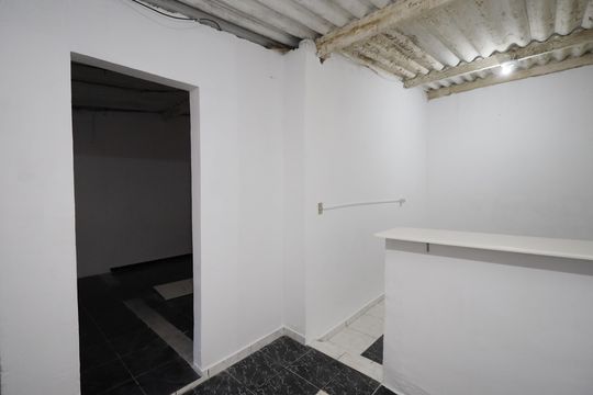Cozinha  de casa para alugar com 1 quarto, 48m² em Jardim Jacana, São Paulo