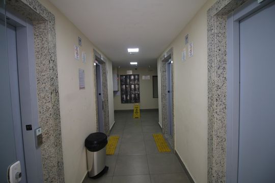 Área comum - Elevadores de apartamento para alugar com 2 quartos, 47m² em Colégio, Rio de Janeiro