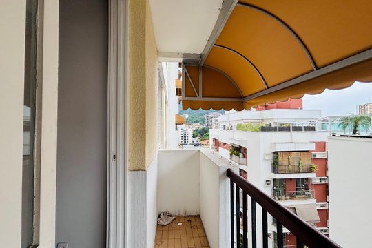Varanda de apartamento para alugar com 2 quartos, 72m² em Laranjeiras, Rio de Janeiro