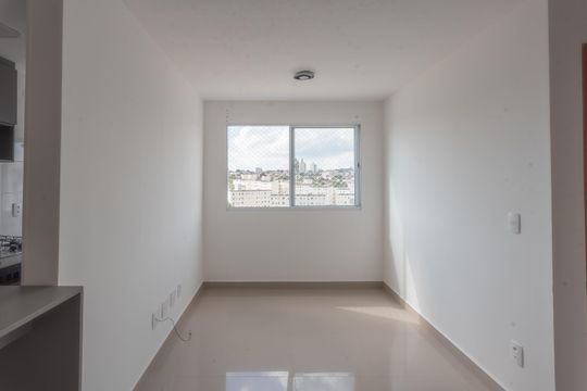 Apartamento para alugar com 2 quartos, 44m² em Vila Satúrnia, Campinas