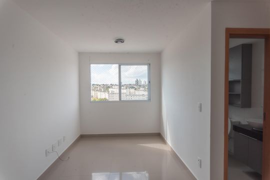 Sala de apartamento para alugar com 2 quartos, 44m² em Vila Satúrnia, Campinas