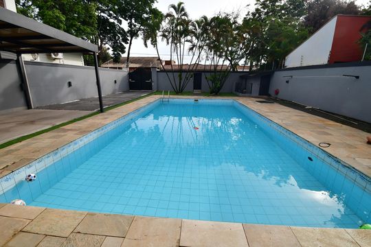 Piscina de casa para alugar com 3 quartos, 300m² em Cidade Universitária, Campinas