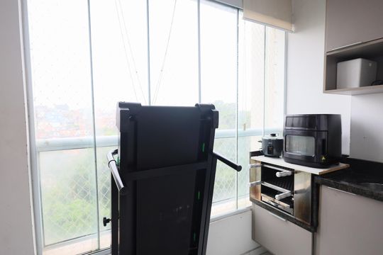 Sala de apartamento à venda com 2 quartos, 47m² em Padroeira, Osasco