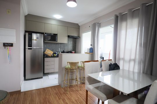 Sala de apartamento à venda com 2 quartos, 47m² em Padroeira, Osasco