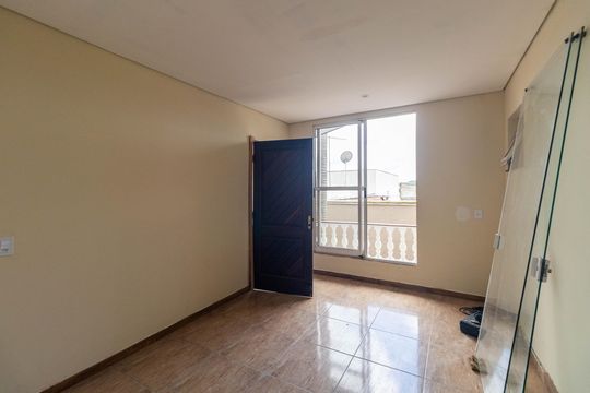Cozinha de casa para alugar com 3 quartos, 140m² em Novo Mundo, Curitiba