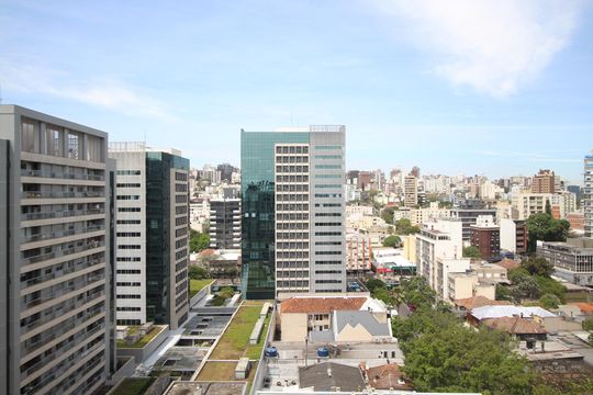 Vista de apartamento à venda com 1 quarto, 80m² em Jardim Carvalho, Porto Alegre