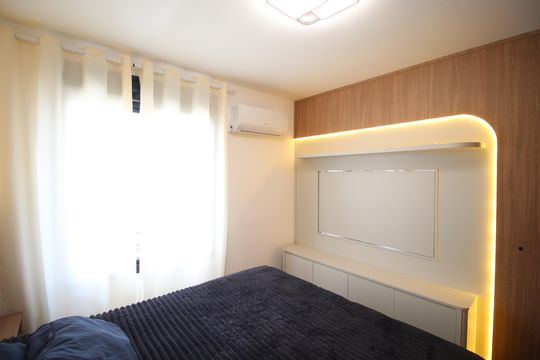 Quarto 1 de apartamento à venda com 1 quarto, 80m² em Jardim Carvalho, Porto Alegre