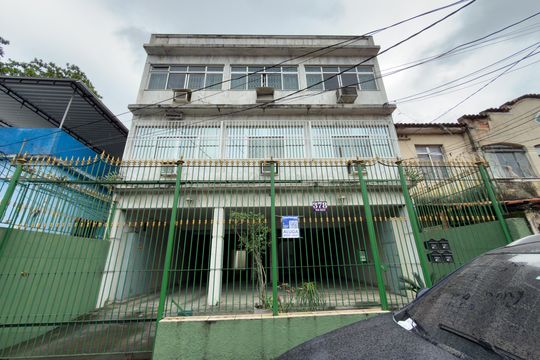 Fachada de apartamento para alugar com 2 quartos, 60m² em Penha, Rio de Janeiro
