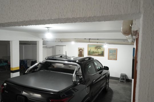 Garagem de casa de condomínio à venda com 3 quartos, 125m² em Penha de França, São Paulo