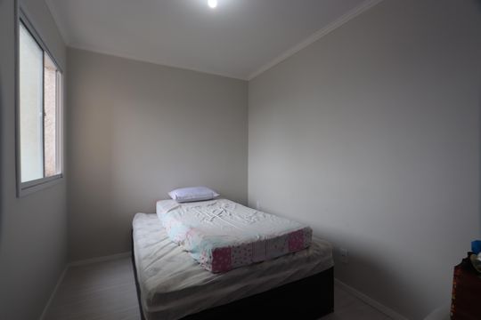  Quarto 1 de apartamento para alugar com 2 quartos, 35m² em Cidade Satelite Santa Barbara, São Paulo