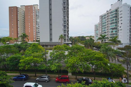 Sala - Vista de apartamento à venda com 1 quarto, 41m² em Jardim do Salso, Porto Alegre