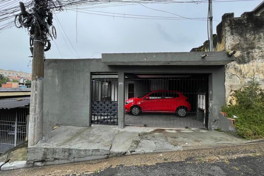 Fachada de casa para alugar com 4 quartos, 168m² em Jardim Lideranca, São Paulo