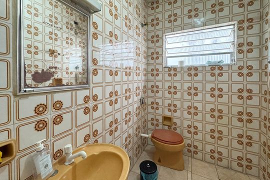 Banheiro Social de casa à venda com 2 quartos, 94m² em Jardim Colonial, São Bernardo do Campo