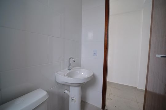 Banheiro de apartamento para alugar com 2 quartos, 38m² em Vila Santa Teresa, São Paulo