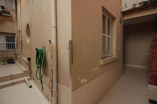 Quintal de apartamento para alugar com 3 quartos, 93m² em Marapé, Santos