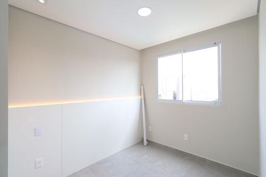 Quarto 2 de apartamento para alugar com 2 quartos, 43m² em Barra Funda, São Paulo