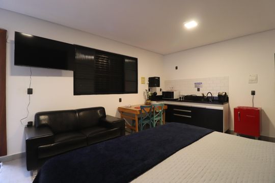 Casa para alugar com 1 quarto, 100m² em Martins, Uberlândia