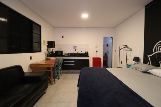 Sala de casa para alugar com 1 quarto, 100m² em Martins, Uberlândia