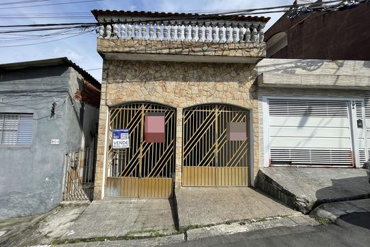 Fachada+Placa de casa à venda com 2 quartos, 130m² em Vila Sao Francisco, São Paulo