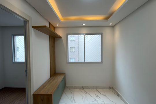 Sala de apartamento para alugar com 2 quartos, 36m² em Parque Bristol, São Bernardo do Campo