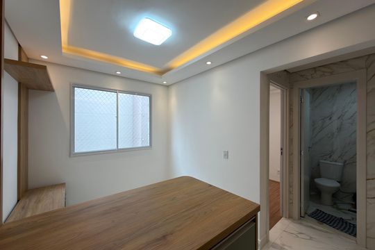 Sala de apartamento para alugar com 2 quartos, 36m² em Parque Bristol, São Bernardo do Campo