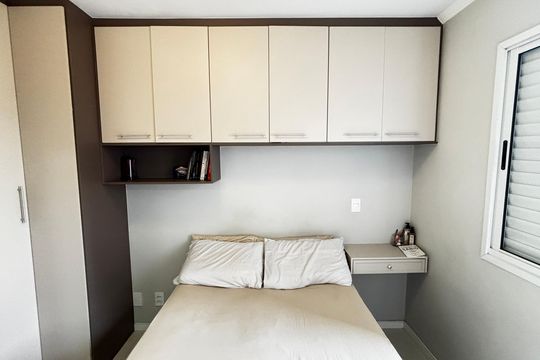 Quarto 1 de apartamento à venda com 2 quartos, 50m² em Vila Metalúrgica, Santo André